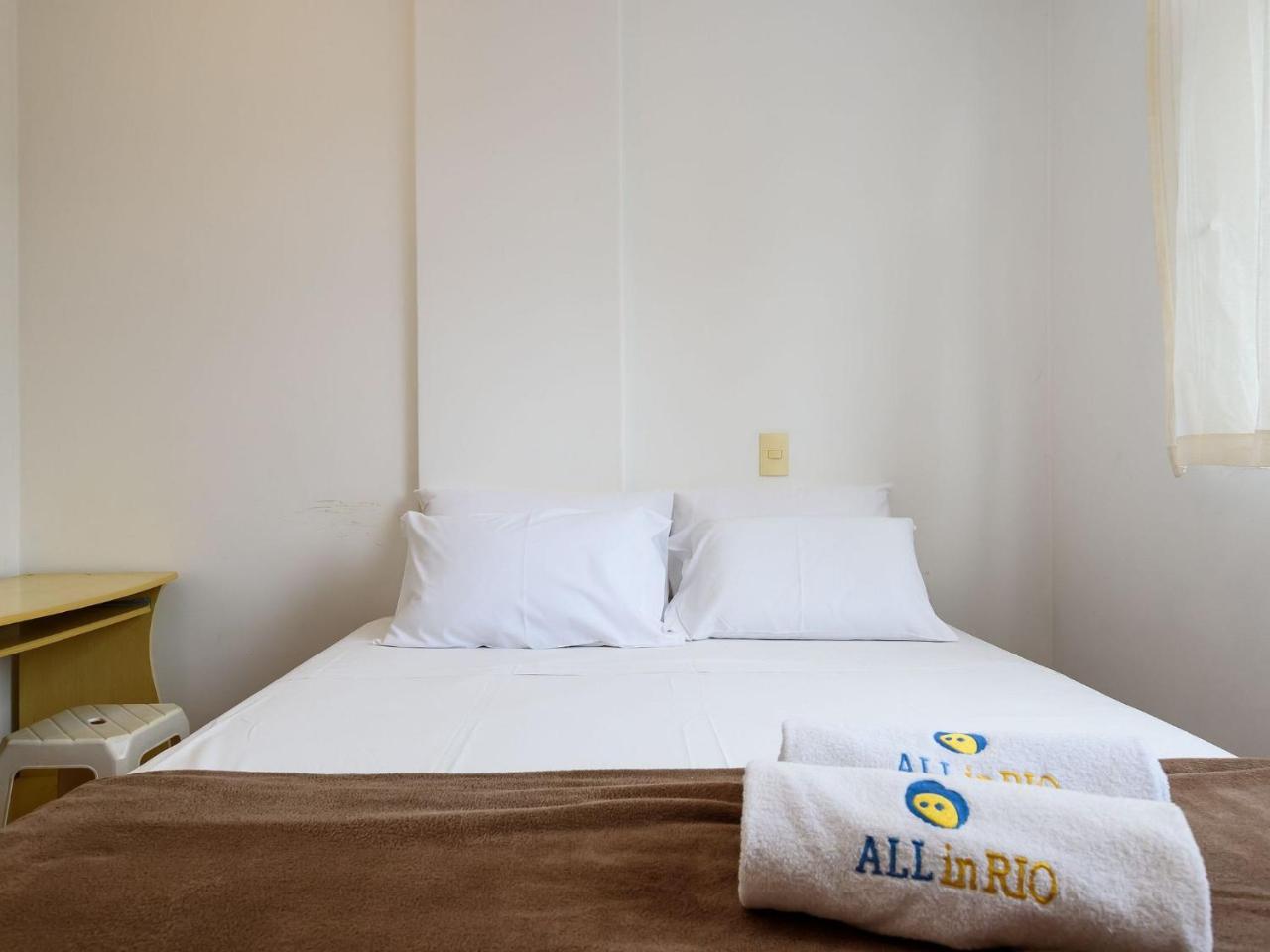 Apartment Acolhedor Em Copacabana - Perto Da - Rdl1112 Z5 *